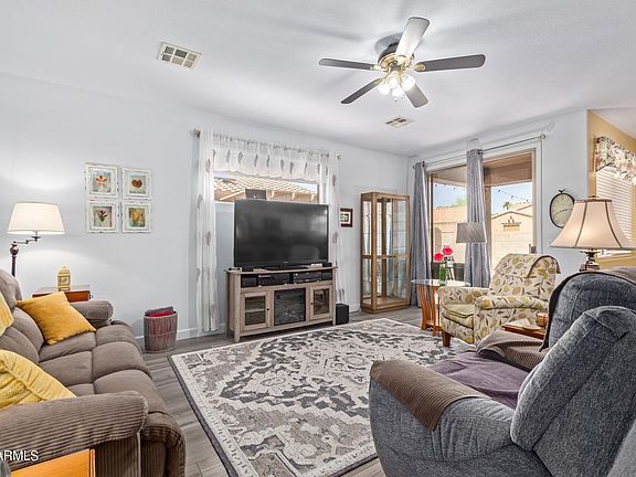 5th image of 7056 E LINDNER Avenue