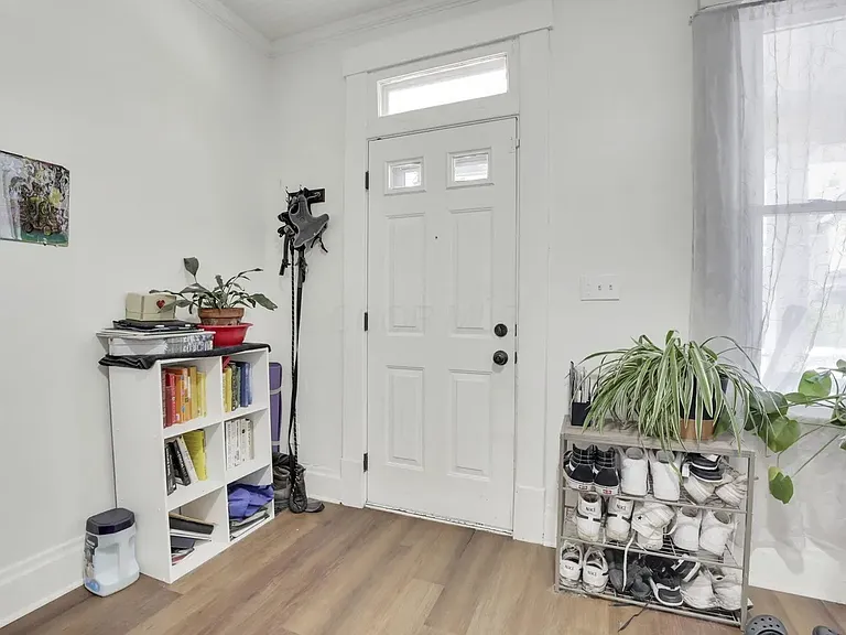 287 E Woodrow Ave — Photo 19