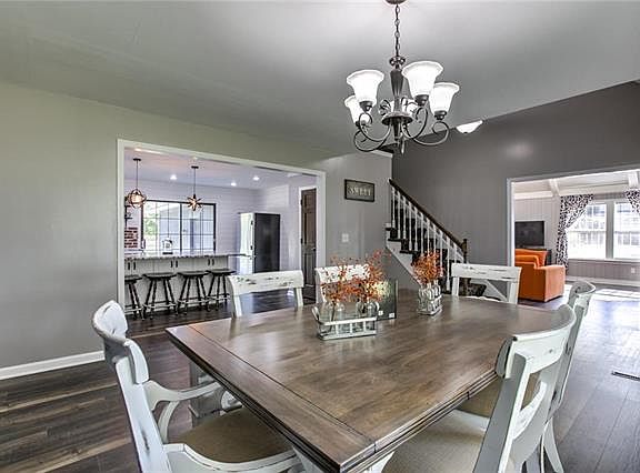 5th image of 11304 W 99th Pl