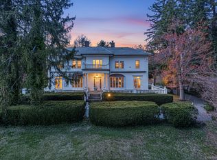365 E Shore Road, Kings Point, NY 11023