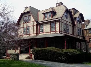 30 Linwood Ave APT 3, Ardmore, PA 19003