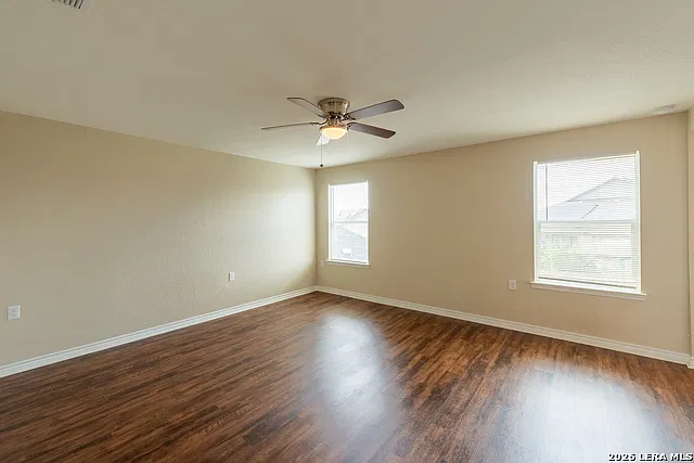 5526 Castle Brook Dr — Photo 25