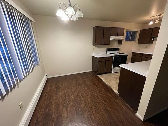 5th image of 3025 N 9th St APT 1