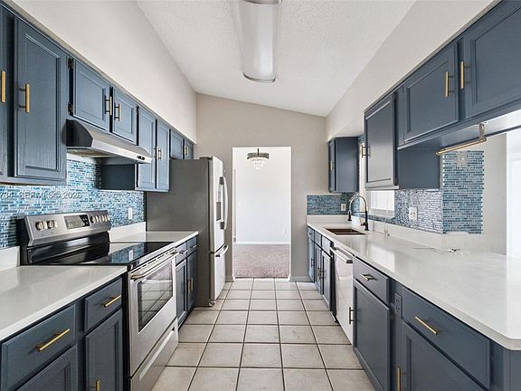 2nd image of 4598 Conway Landing Dr