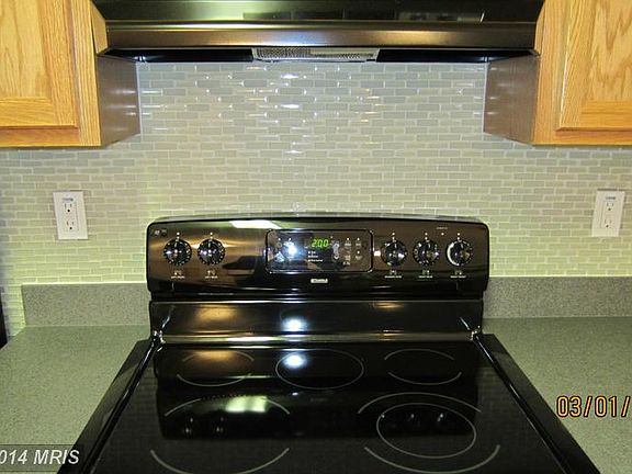 3rd image of 23580 Franklin D Roosevelt Blvd #204