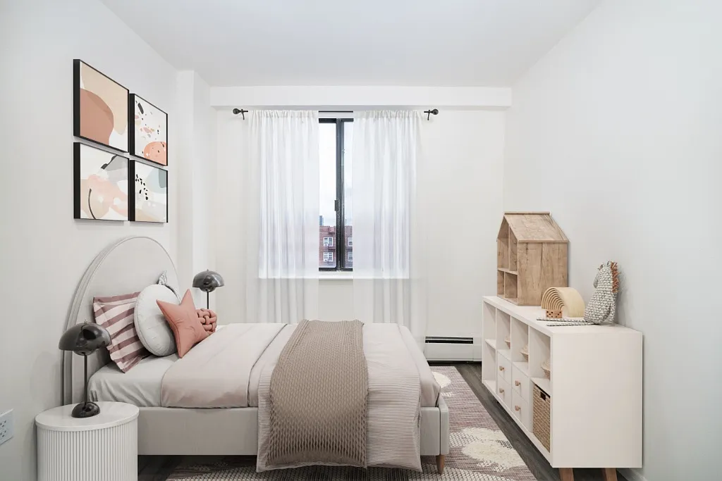 Studio, 1.0 bath, $1,950 — Photo 3