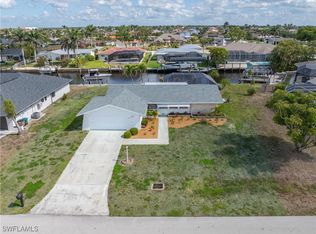 2219 SE 31st St, Cape Coral, FL 33904