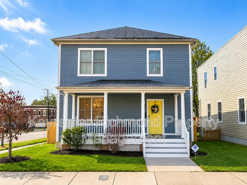 117 E 13th St
