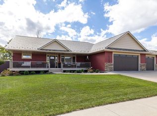 1622 S Cherry Ln, Holmen, WI 54636