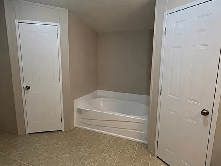 515 Christian Church Rd — Photo 12