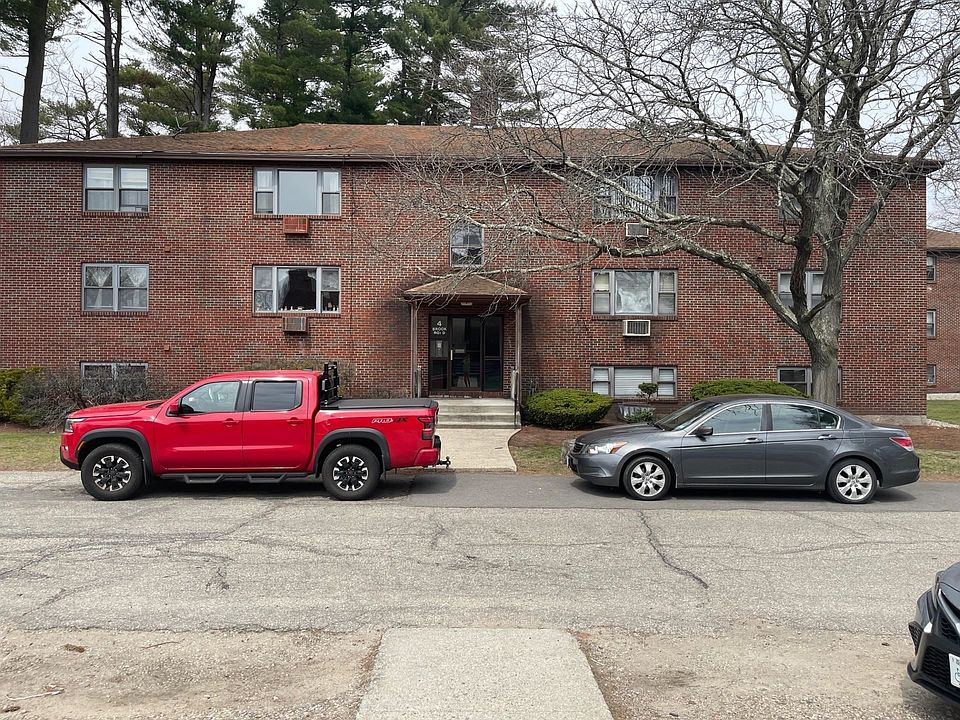 1st image of 4 Brook Rd APT 8