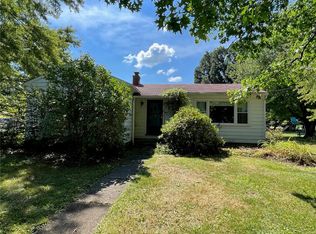 3557 Crestwood Dr, Erie, PA 16510