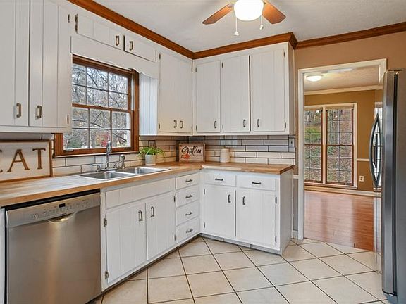 2nd image of 3335 Creek Hollow Dr