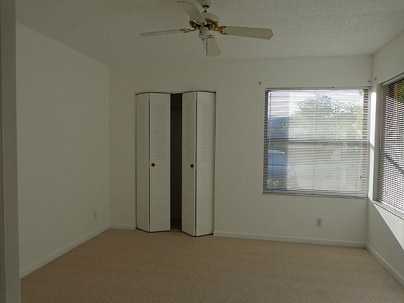 4th image of 4696 Lucerne Lakes Boulevard E Apt 102