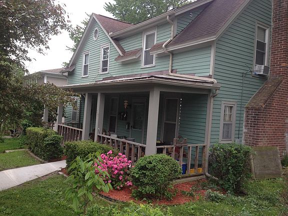 3rd image of 717 N Congress St