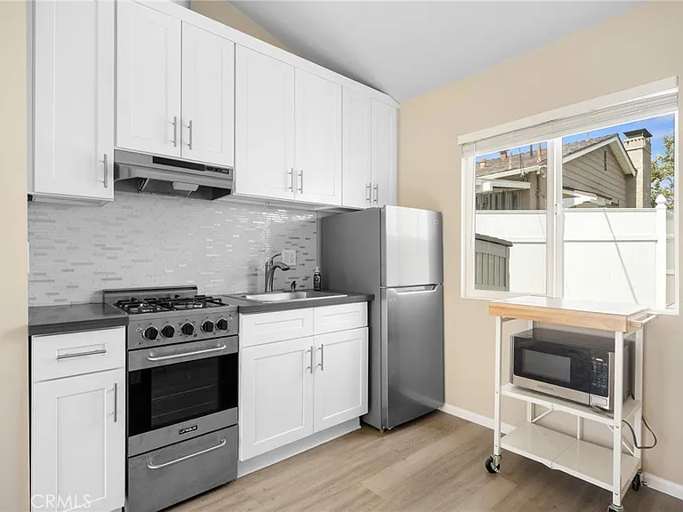 1816 Hillside Dr #A — Photo 7