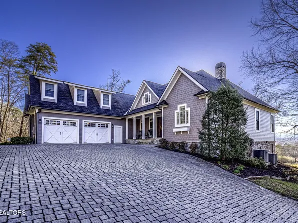 311 Cody Dr, Sevierville, TN 37862