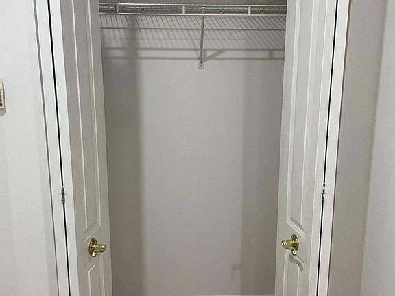4th image of 7704 Haynes Point Way Unit F