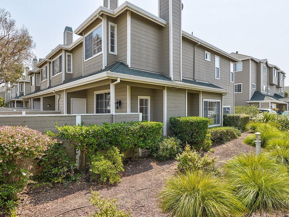 1st image of 344 Treasure Island Dr