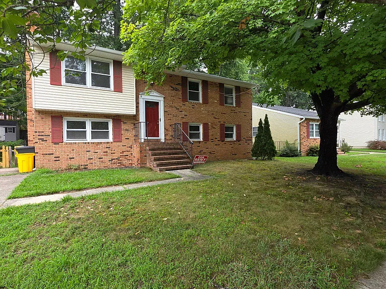 508 W Benforest Dr — Photo 1