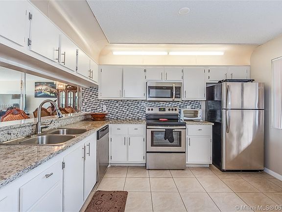 4th image of 8040 Hampton Blvd APT 302