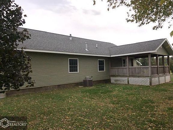 2nd image of 307 N Liberty St