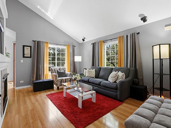 4th image of 1749 Avalon Ct