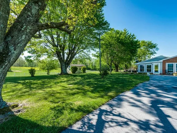 82 Drake Shockley St, Spencer, TN 38585