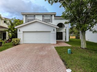 11102 NW 34th Ct, Pompano Beach, FL 33065
