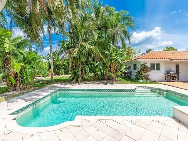 14610 Tarpon Dr — Photo 15