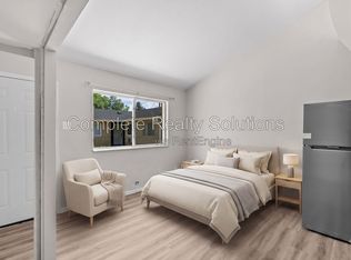 2323 Woodson Rd APT L, Saint Louis, MO 63114