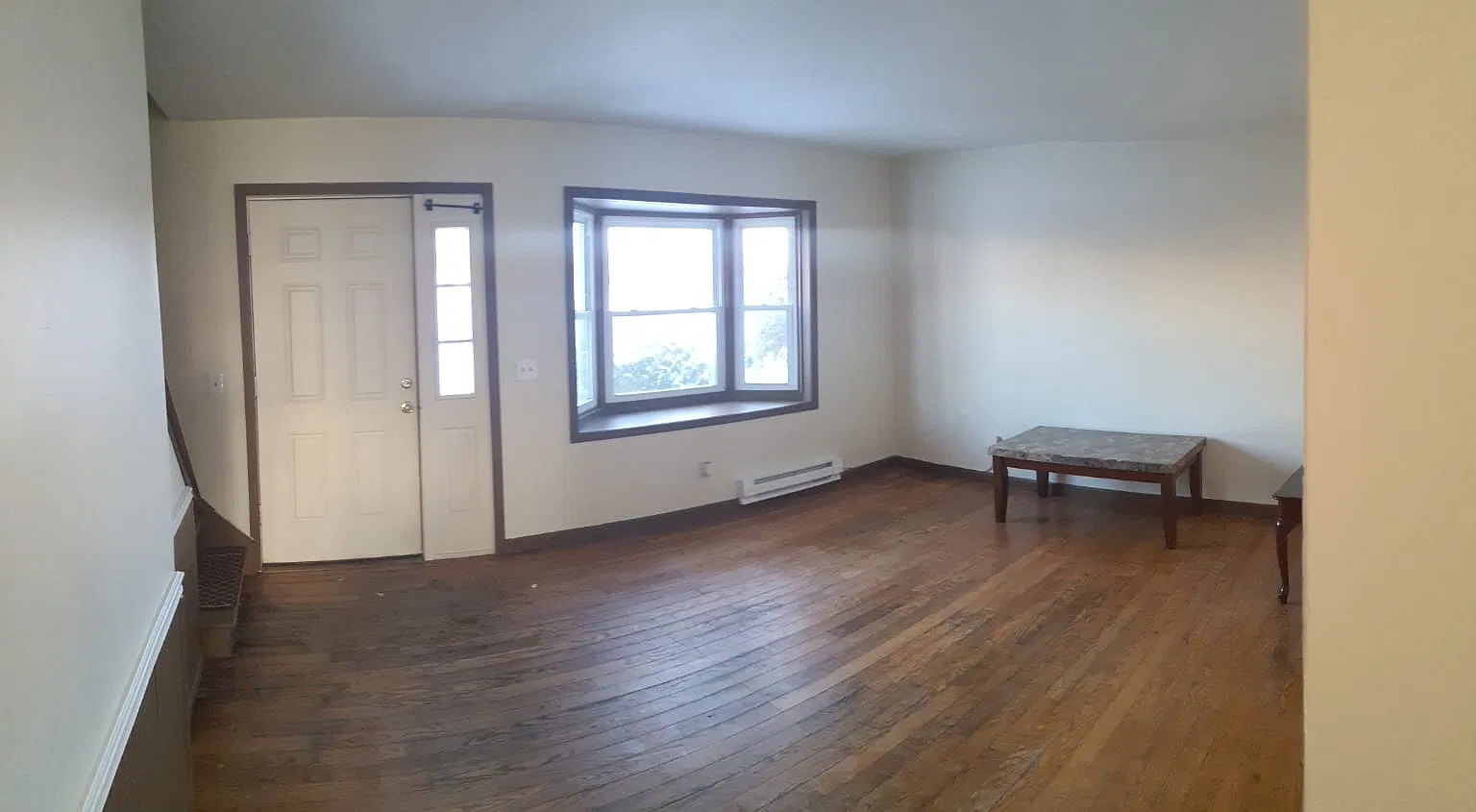 3 bed, 1.5 bath, 1200 sqft, $1,600 — Photo 3