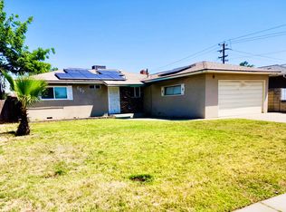 557 W San Jose Ave, Clovis, CA 93612