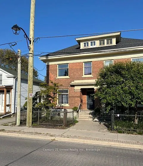 2 bed, $2,650 — Photo 1