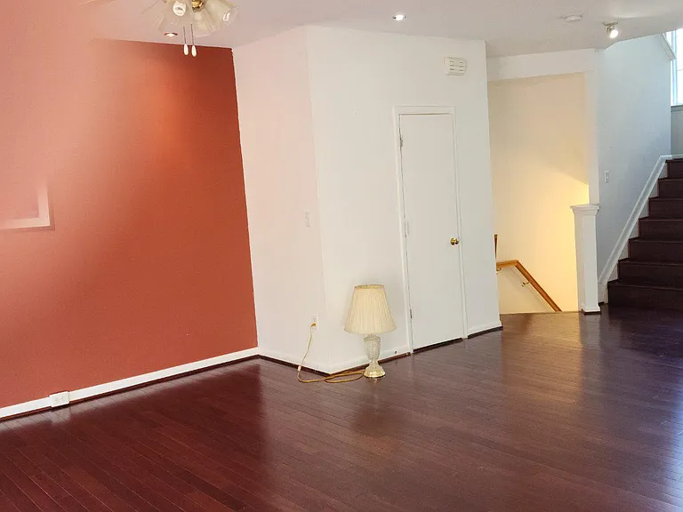 21227 Delevan Way #160 — Photo 14