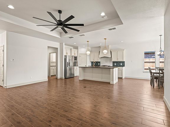 5th image of 5719 116th St