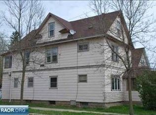731 10th St N, Virginia, MN 55792