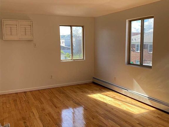 4th image of 17-14 Murray St Floor 2