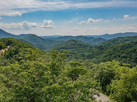 3rd image of 28 Covered Wagon Rd Lot 28-E