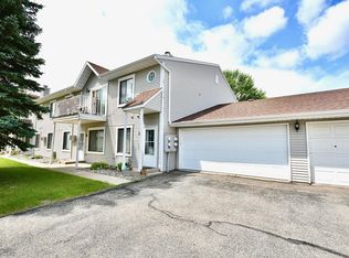 3233 15th Ave S APT B, Fargo, ND 58103