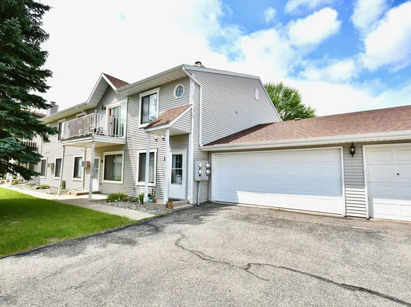 3233 15th Ave S APT B, Fargo, ND 58103