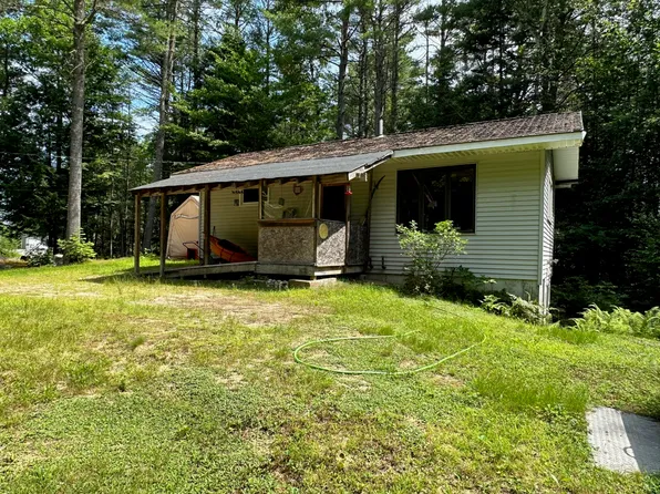 352 Gore Road, Oxford, ME 04270