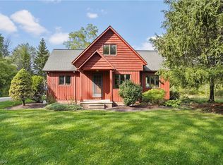 1001 Ledge Rd, Hinckley, OH 44233