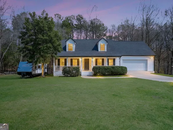 879 Spring Oak Ct, Loganville, GA 30052