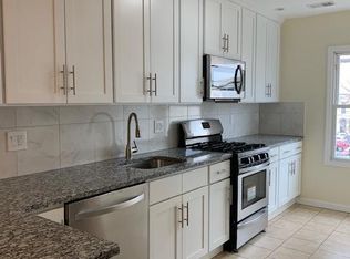 9 Ridgely Pl APT 3, Weehawken, NJ 07086