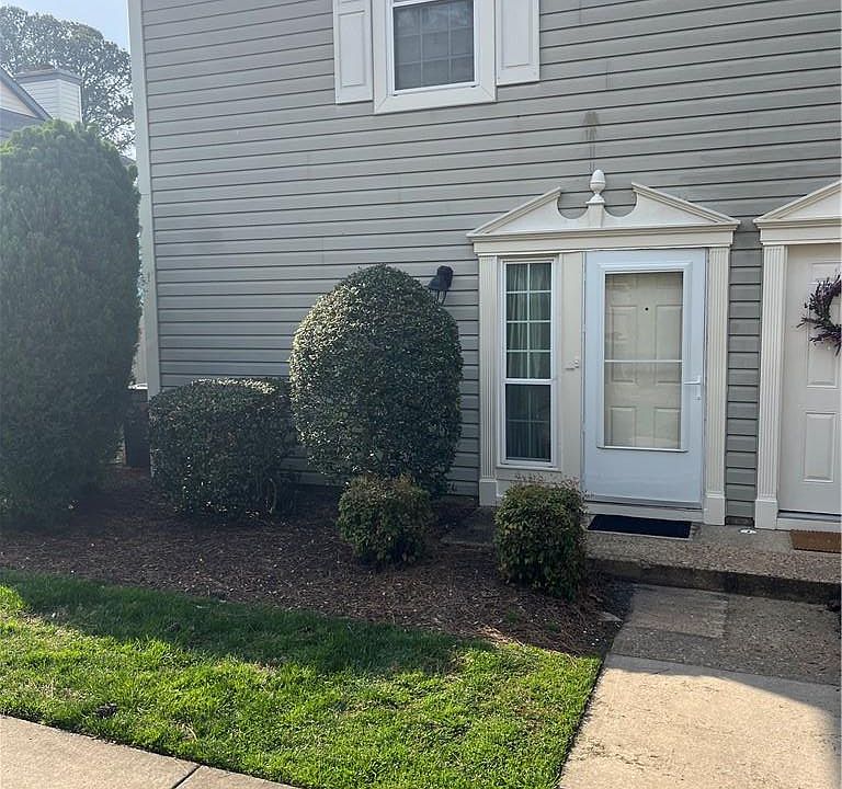 1st image of 2325 Cretan Ct