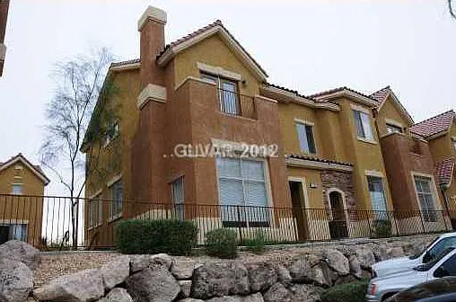 2786 Red Vista Ct