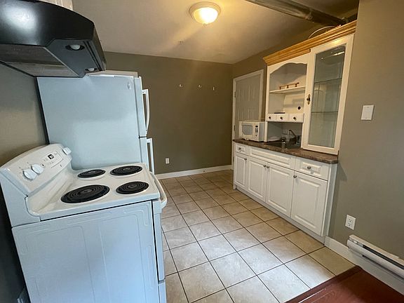 4th image of 23679 Kanaka Way
