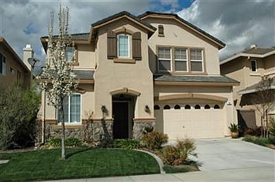 1st image of 330 Mahonia Cir