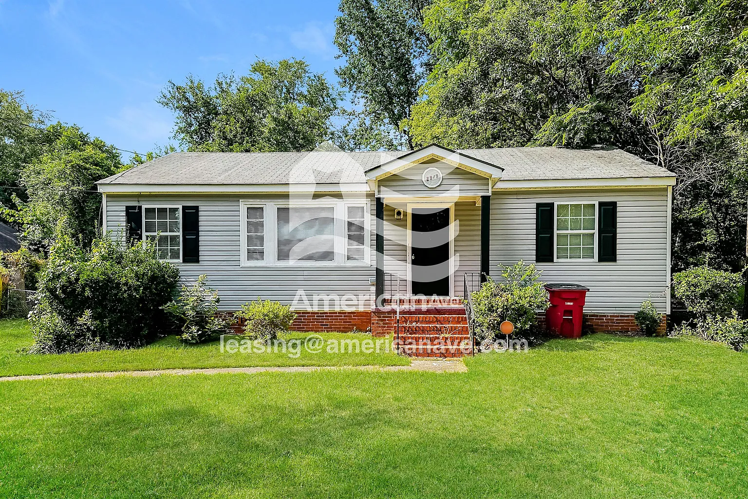 2919 Emerson Cir photo 1